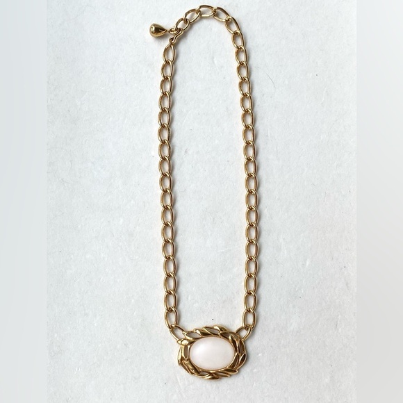 Vintage Monet Gold Tone Chunky Chain Necklace with White Cabochon Pendant - Picture 5 of 6